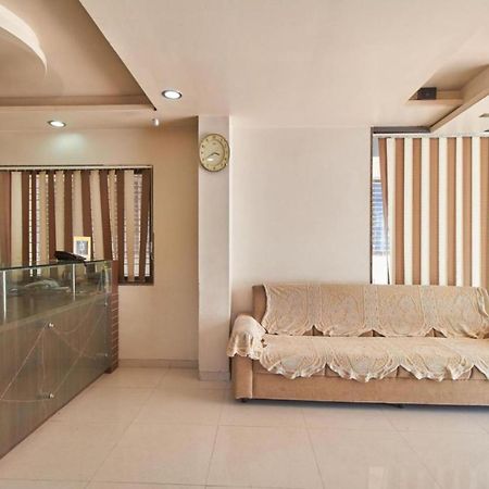 Hotel Jain Residency シルディ エクステリア 写真