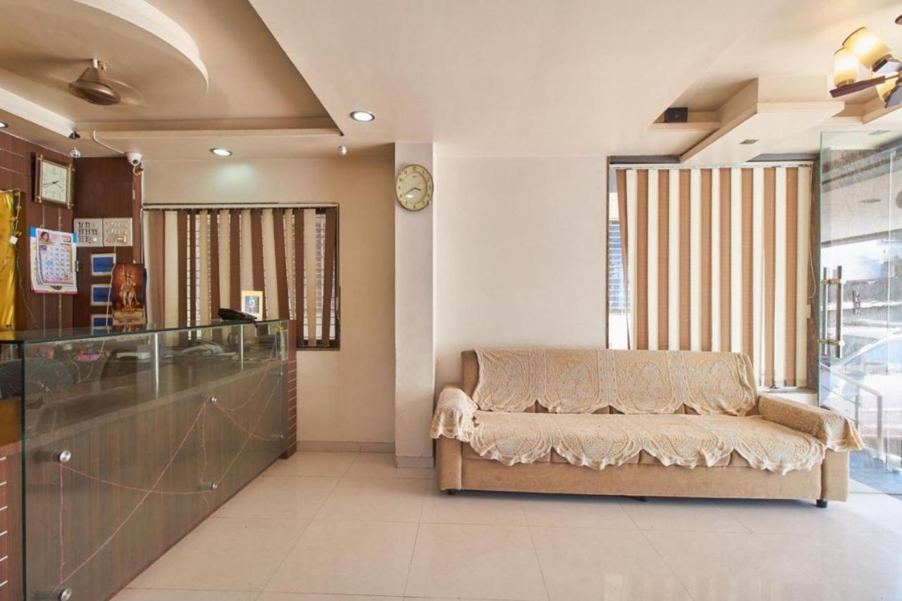 Hotel Jain Residency シルディ エクステリア 写真
